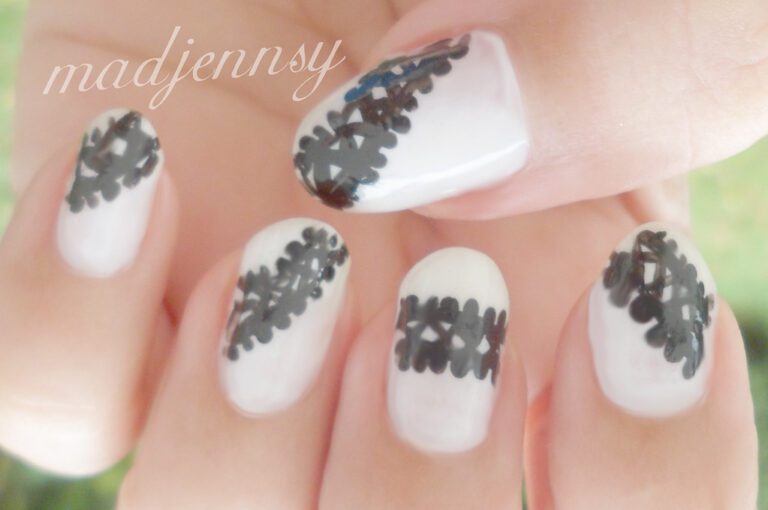 Sophisticated Grey Nail Designs